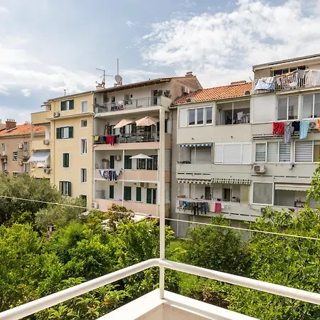 아파트 Seaway Balcony & Sea View *