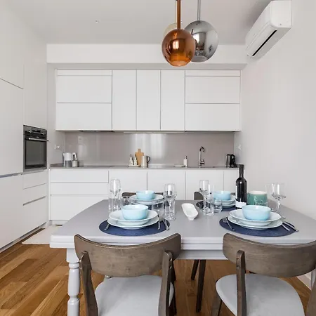 Seaway Balcony & Sea View Appartement *