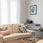 Seaway Balcony & Sea View Split